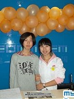 恭喜刘怡杉成功摘掉近视镜