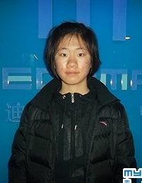 恭喜孙银泽成功摘掉近视镜